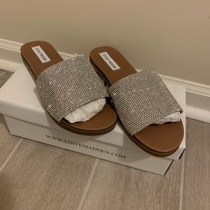 Steve Madden Rhinestones Sandals
